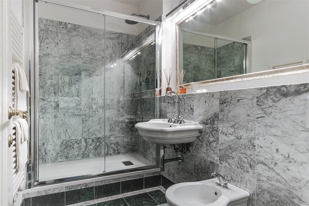 Unione Charme Apartment ฟลอเรนซ์ ภายนอก รูปภาพ