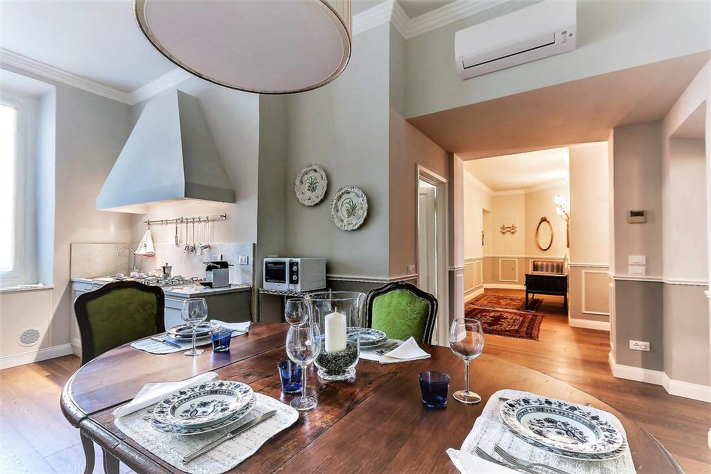 Unione Charme Apartment ฟลอเรนซ์ ภายนอก รูปภาพ